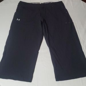 Under Armour performance capris size 10